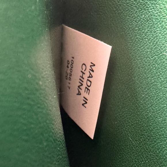 🆕 TORY BURCH 🧿 NWOT Eleanor Malachite Croc Embossed Shoulder Bag - AUTHENTIC - Picture 9 of 16